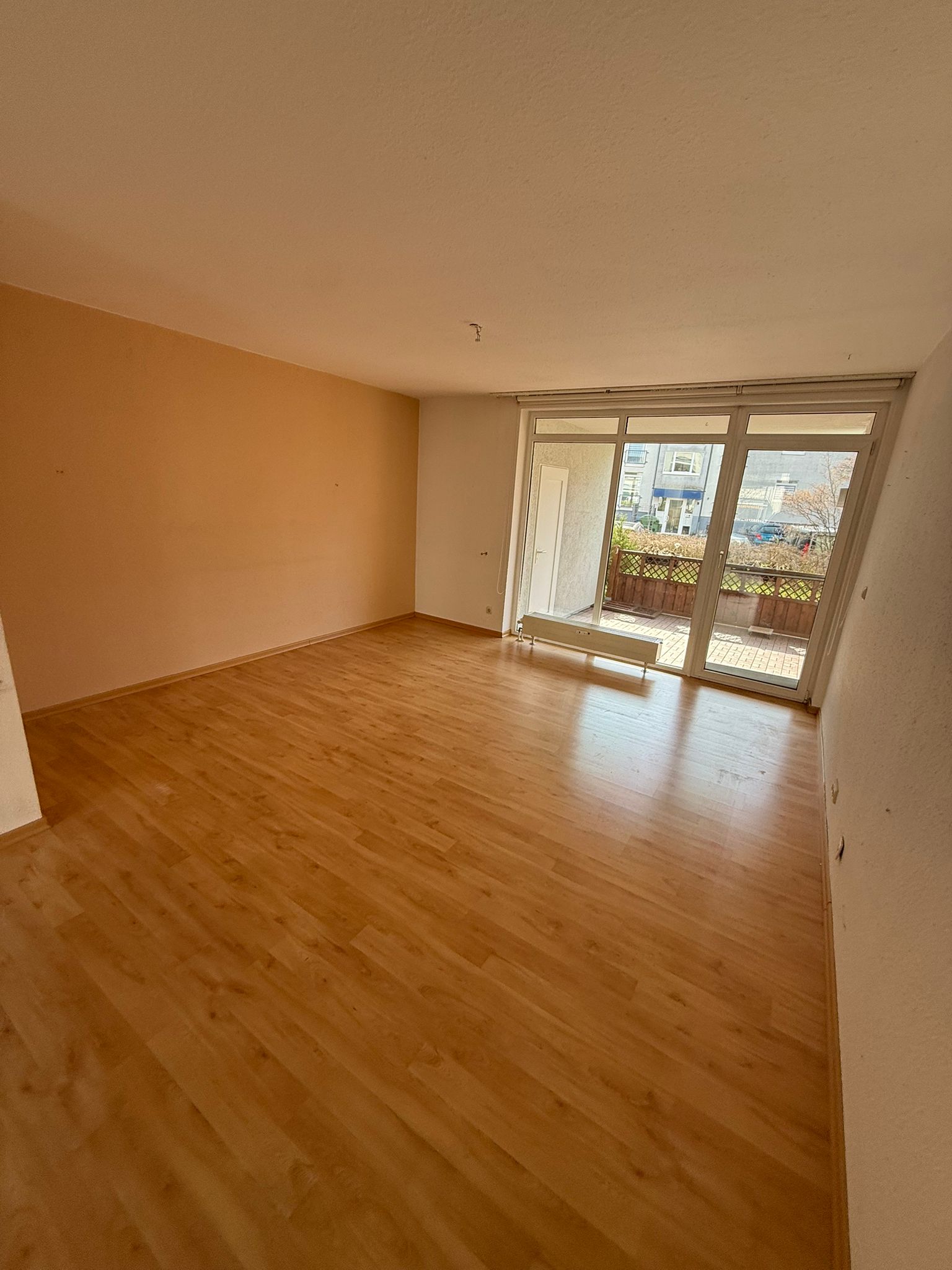 Großer Raum nach der Entrümpelung